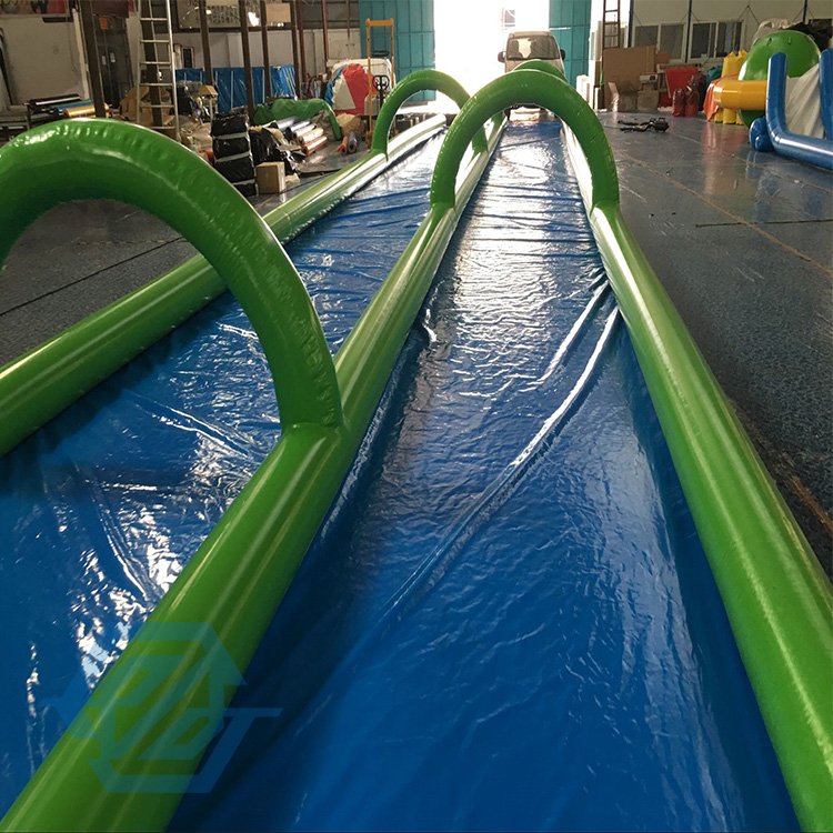 Scivolo gonfiabile doppio scivolo Slip N Slide The City